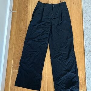 Zara Black Wide-Leg Cropped Pants (Wrinkled but Unworn)